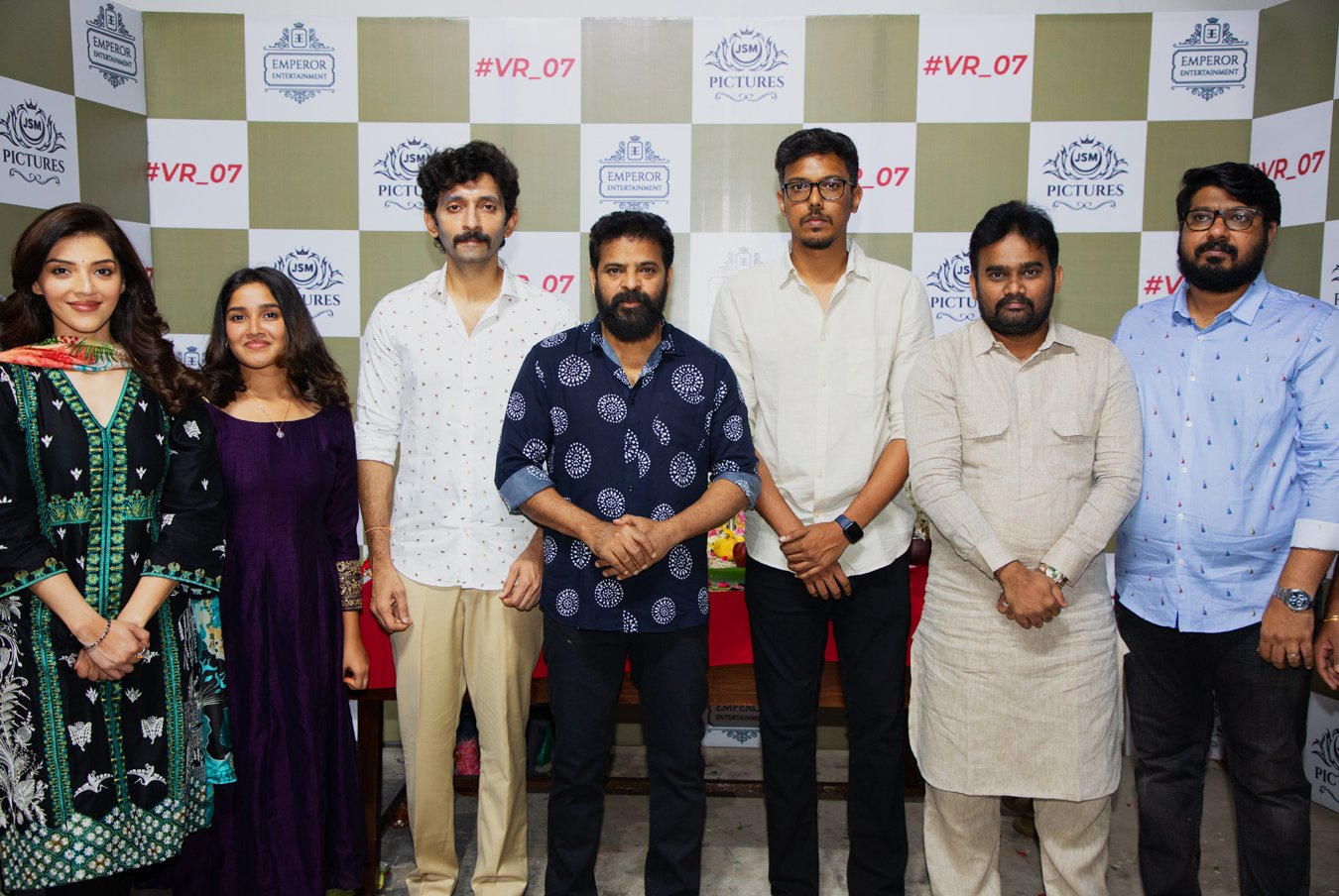 சபரீஷ் நந்தா – வசந்த் ரவி இணையும் புதிய படத்தை துவக்கி வைத்து வாழ்த்திய இயக்குனர் அமீர்