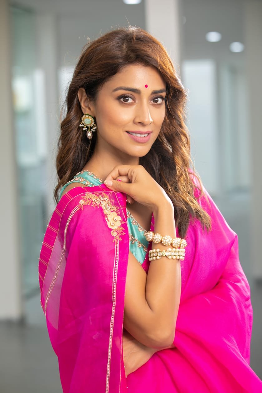 STAR OF THE DAY – SHREYA SHARAN