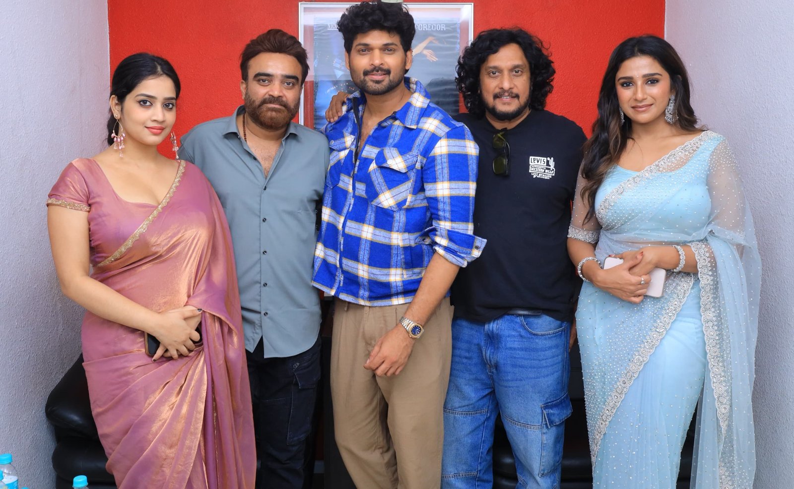 காட்சிகளின் எண்ணிக்கை அதிகரிப்பு: வெற்றி நடை போடும் உதயாவின் “அக்யூஸ்ட்” ! ரசிகர்களுக்கு படக்குழுவினர் நன்றி!!