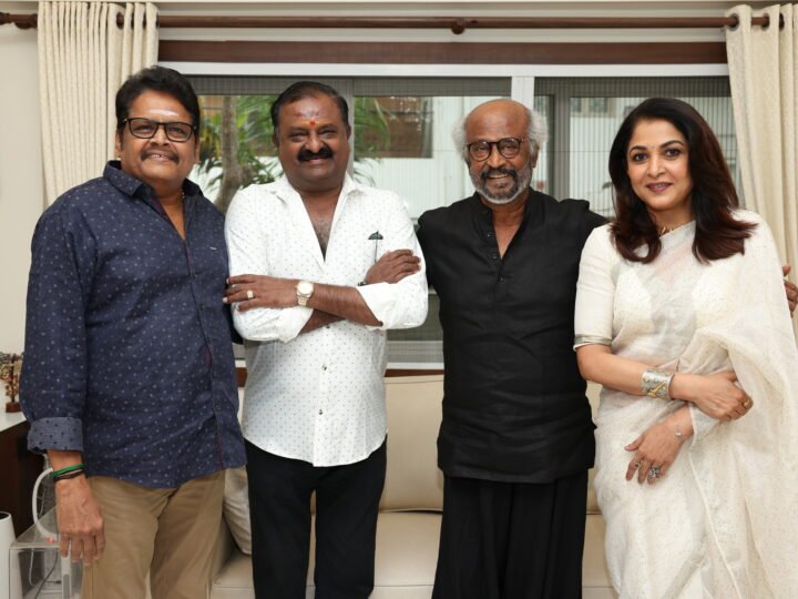 25 வருடம் கழித்து ரீ ரிலீஸ்: 25 நாட்களில் 25 கோடி வசூலித்த ” படையப்பா”! படக்குழுவினருடன் மகிழ்ச்சியை பகிர்ந்த ரஜினிகாந்த்!! பார்ட் – 2 வருமா?