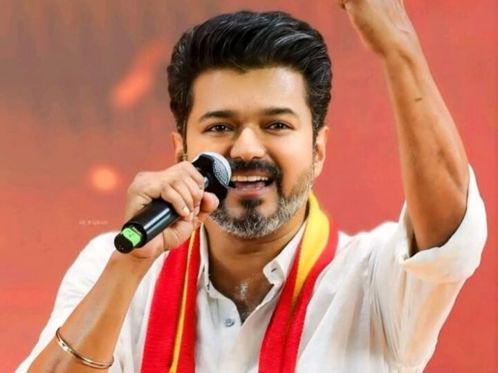 ஆட்சியின் விஸ்வரூபத்தை பார்ப்பீர்கள்:கொளத்தூரில் 5 நிமிடம் பேசியதற்கே கொத்து பரோட்டா போட்டு விட்டார்கள்! கரூரில் விஜய் அதிரடி பேச்சு!!