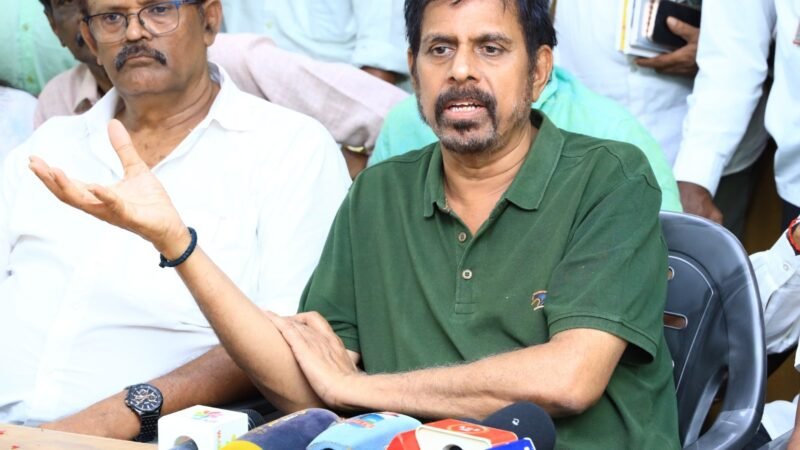 பெப்சி தலைவராக ஆர் கே செல்வமணி 5-வது முறையாக தேர்வு! துணை தலைவரானார் தினேஷ் மாஸ்டர்!!